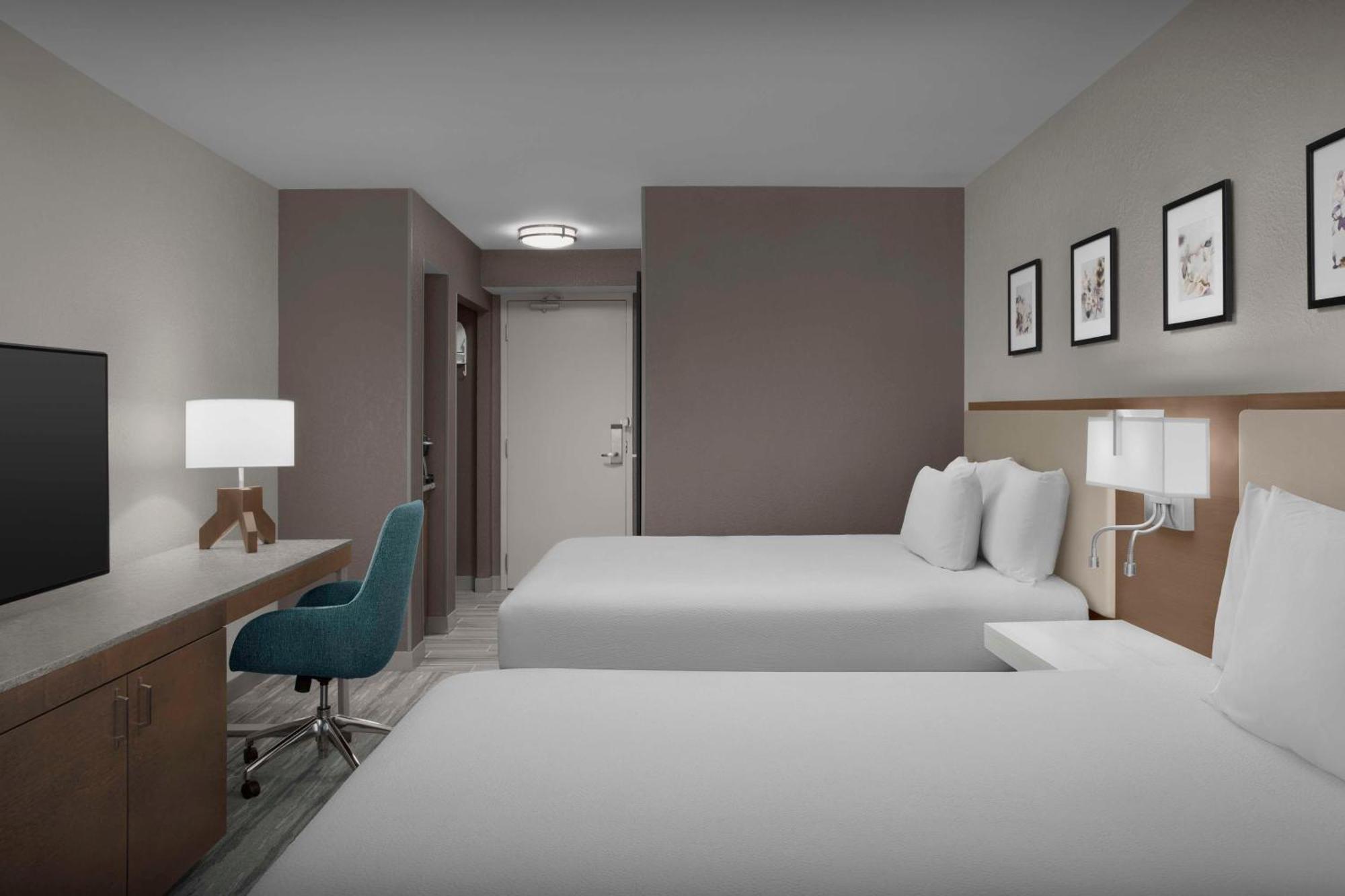 Hilton Garden Inn Atlanta North/Johns Creek Exterior photo